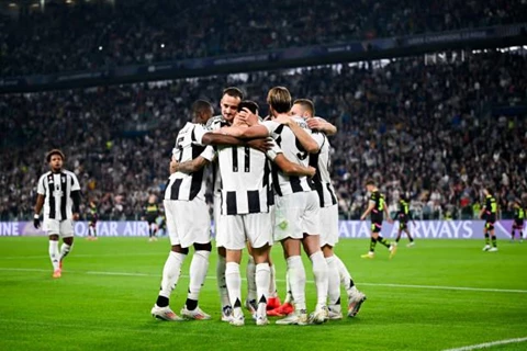 تقارير: يوفنتوس يتفق مع مدربه الجديد لخلافة تياجو موتا